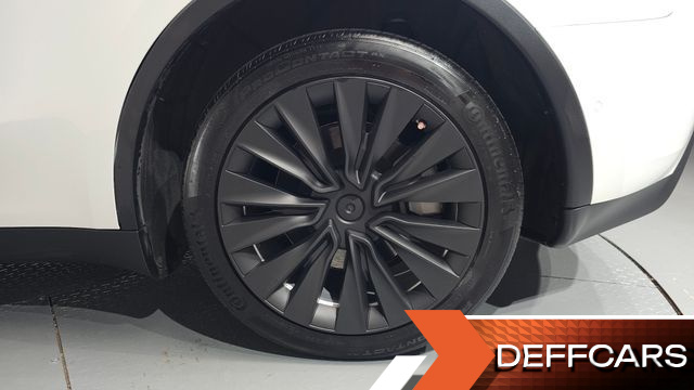 Tesla MODEL Y Long Range AWD купить на сайте DeffCars