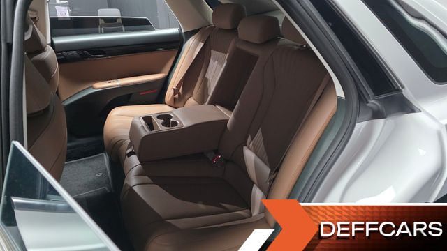 Hyundai GRANDEUR Premium купить на сайте DeffCars