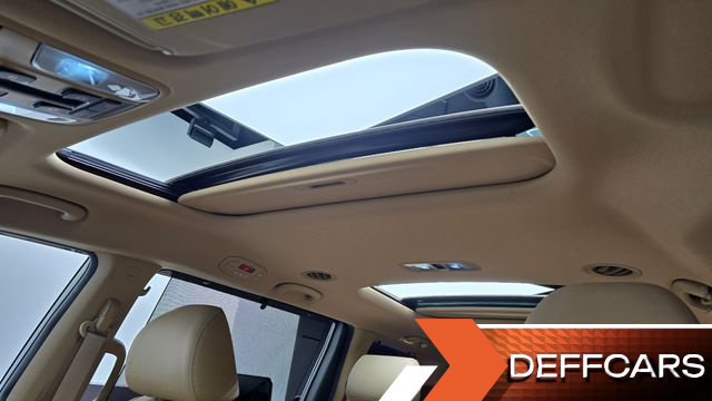 Kia CARNIVAL 9-Seater Noblesse Special купить на сайте DeffCars