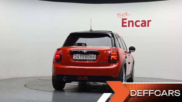 Mini COOPER 5Door HIGH 3rd купить на сайте DeffCars