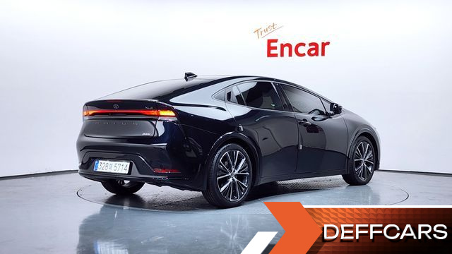 Toyota PRIUS 2.0 XLE купить на сайте DeffCars