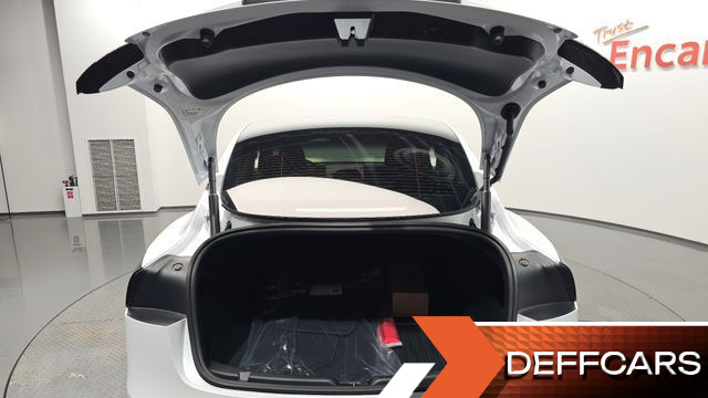 Tesla MODEL 3 Premium Long Range RWD купить на сайте DeffCars