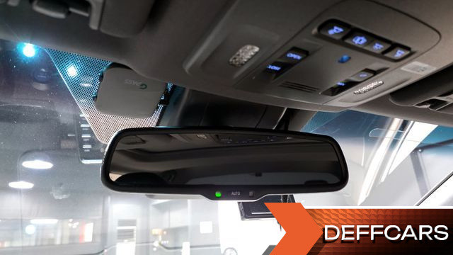 Toyota AVALON 2.5 Hybrid купить на сайте DeffCars