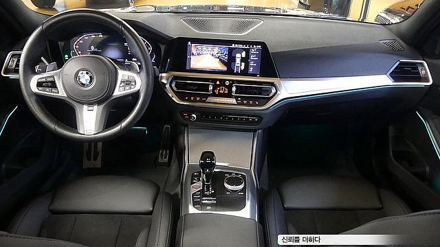 BMW 3-SERIES 320i M Sport купить на сайте DeffCars