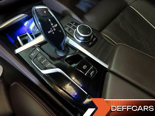 BMW 5-SERIES 530i Luxury купить на сайте DeffCars