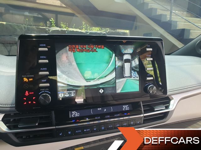 Toyota SIENNA 2.5 Hybrid AWD купить на сайте DeffCars