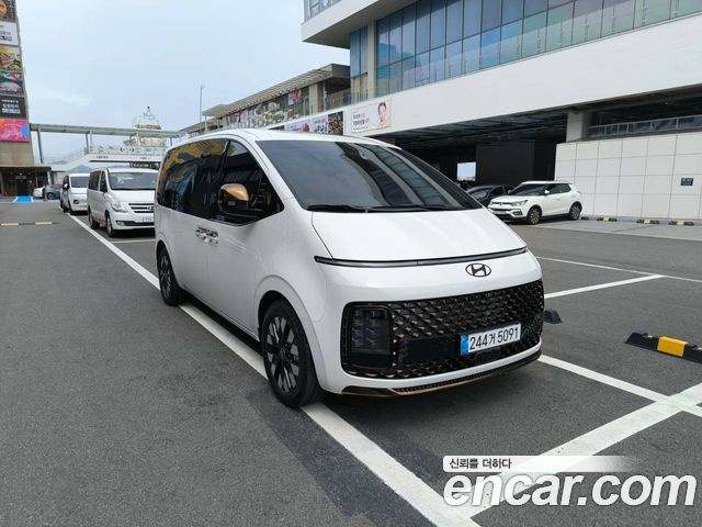Hyundai STARIA 4WD Lounge 9-Seater Inspiration купить на сайте DeffCars