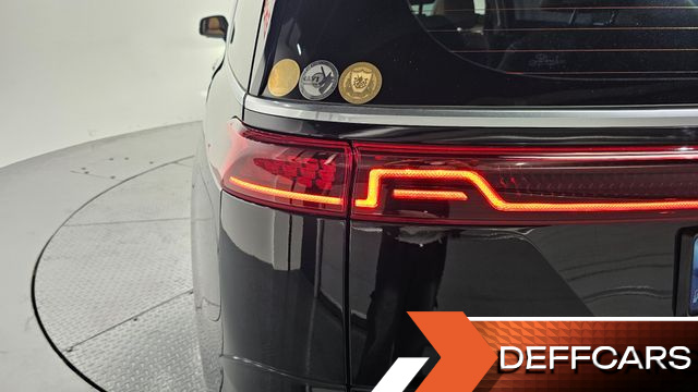 Kia CARNIVAL Gasoline 7-Seater Signature купить на сайте DeffCars