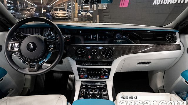 Rolls-Royce GHOST 6.7 V12 Black Badge купить на сайте DeffCars