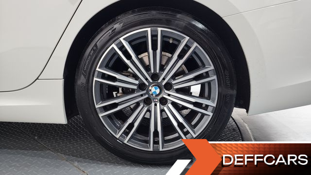 BMW 3-SERIES 320i M Sport купить на сайте DeffCars