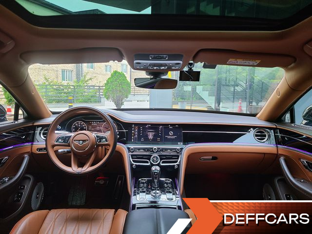Bentley FLYING SPUR 4.0 купить на сайте DeffCars