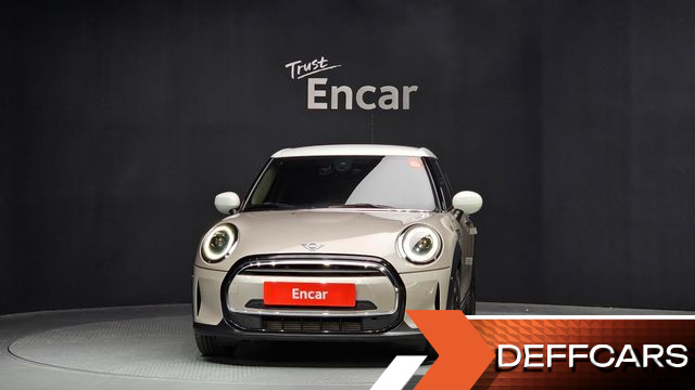Mini COOPER 5Door Classic Third Generation купить на сайте DeffCars