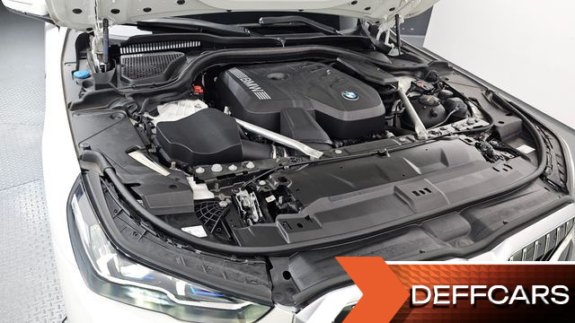 BMW 5-SERIES 530i xDrive M Sport купить на сайте DeffCars