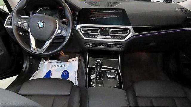 BMW 3-SERIES 320i купить на сайте DeffCars