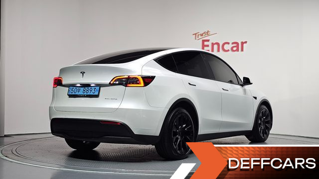 Tesla MODEL Y Long Range AWD купить на сайте DeffCars