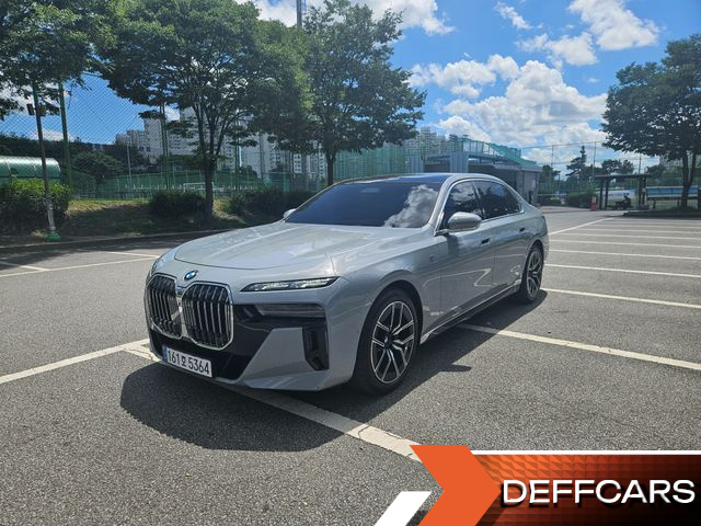 BMW 7-SERIES 740i sDrive M Sport купить на сайте DeffCars