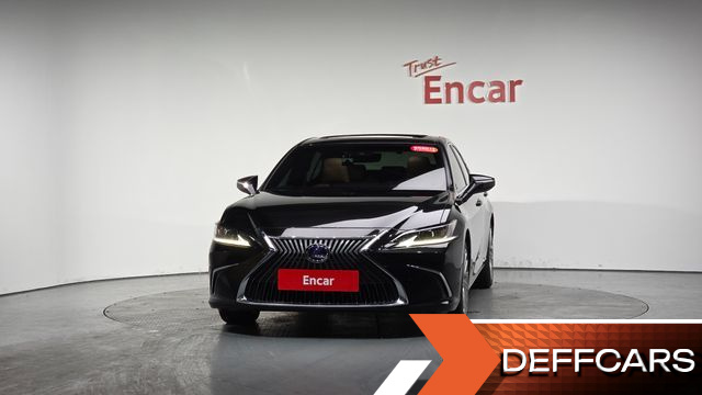 Lexus ES Luxury Plus купить на сайте DeffCars