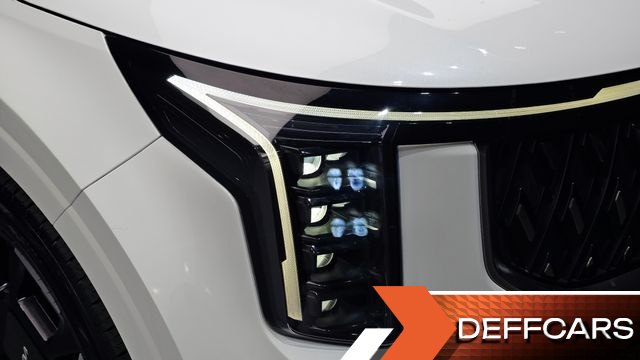 Kia CARNIVAL Diesel 9-Seater Signature купить на сайте DeffCars