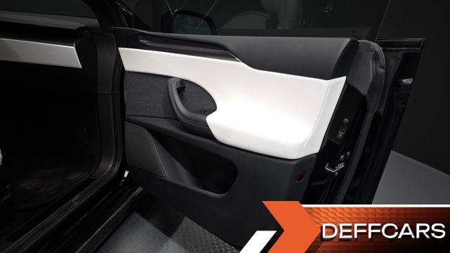 Tesla MODEL X Plaid купить на сайте DeffCars