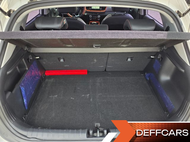 Kia STONIC 1.4 Prestige купить на сайте DeffCars