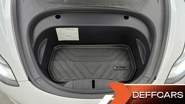 Tesla MODEL 3 Standard Range Plue RWD купить на сайте DeffCars