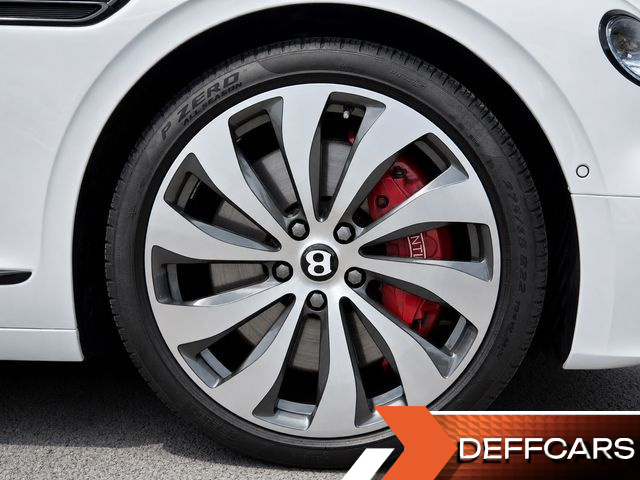 Bentley FLYING SPUR 4.0 купить на сайте DeffCars