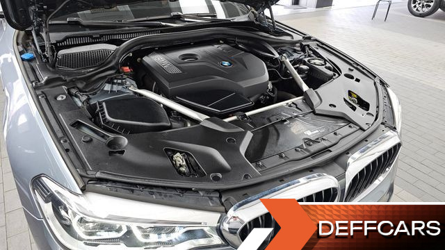 BMW 5-SERIES 530i xDrive M Sport Package купить на сайте DeffCars
