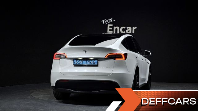 Tesla MODEL Y Long Range AWD купить на сайте DeffCars