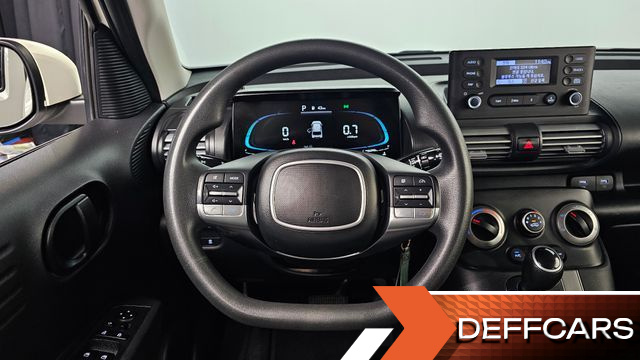 Hyundai CASPER Van Smart купить на сайте DeffCars