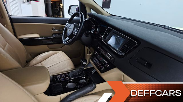 Kia CARNIVAL Gasoline 7-Seater Hi-Limousine President купить на сайте DeffCars