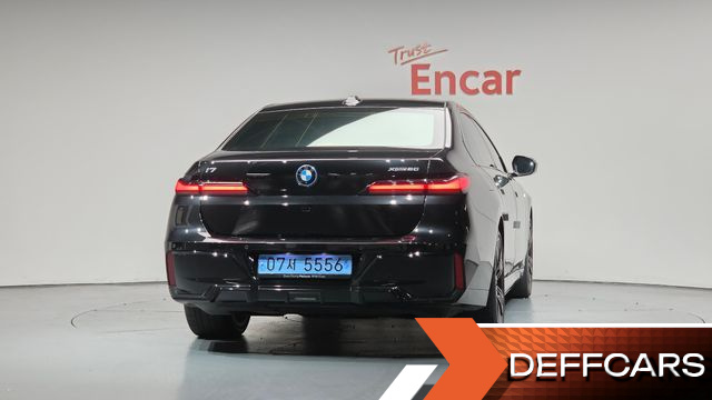 BMW I7 xDrive 60 M sport купить на сайте DeffCars