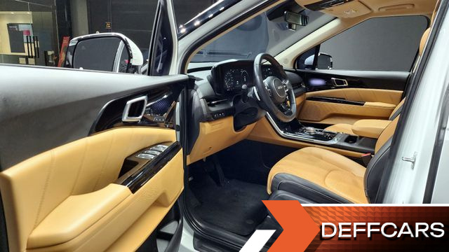 Kia CARNIVAL 7-Seater Signature купить на сайте DeffCars