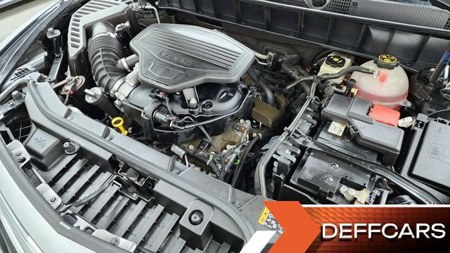 Cadillac XT5 3.6 Platinum купить на сайте DeffCars