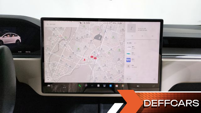 Tesla MODEL X Plaid купить на сайте DeffCars