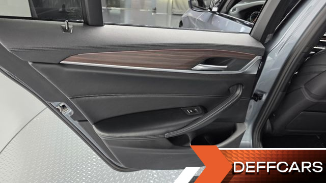 BMW 5-SERIES 520d M Sport Package Plus купить на сайте DeffCars