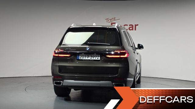 BMW X7 xDrive 40i Design Pure Excellence 7-Seater купить на сайте DeffCars