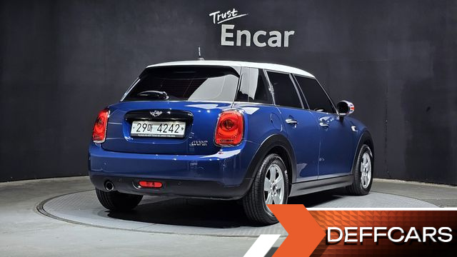 Mini COOPER 5Door Standard 3rd купить на сайте DeffCars