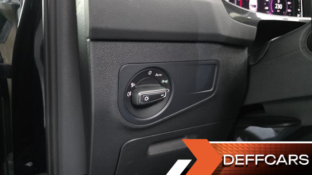 Volkswagen TIGUAN 2.0 TDI 4-Motion Premium купить на сайте DeffCars