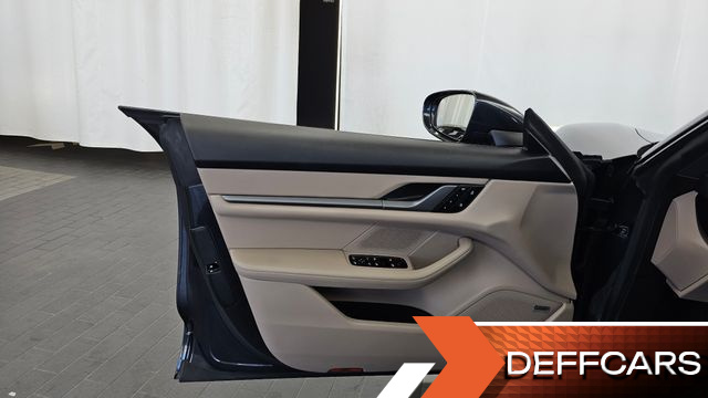 Porsche TAYCAN Base купить на сайте DeffCars