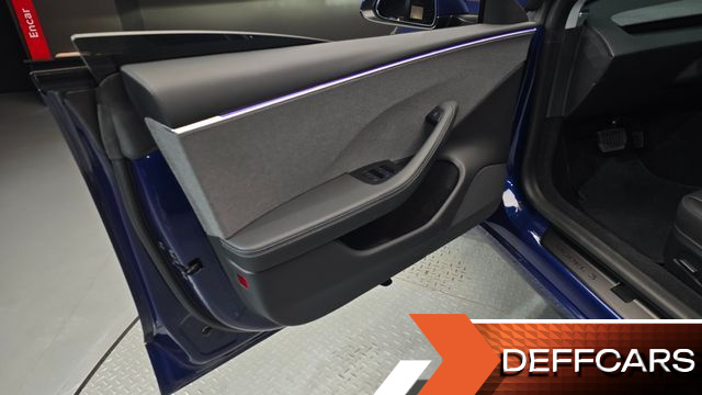 Tesla MODEL 3 RWD купить на сайте DeffCars