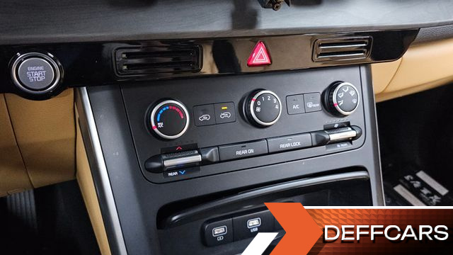 Kia CARNIVAL 11-Seater Prestige купить на сайте DeffCars