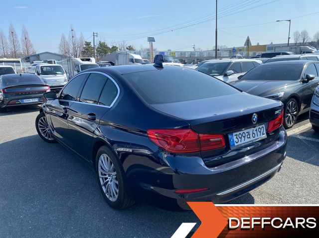 BMW 5-SERIES 520i Luxury купить на сайте DeffCars