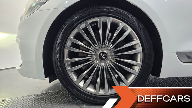 Kia K9 3.8 GDI AWD PlatinumⅡ купить на сайте DeffCars