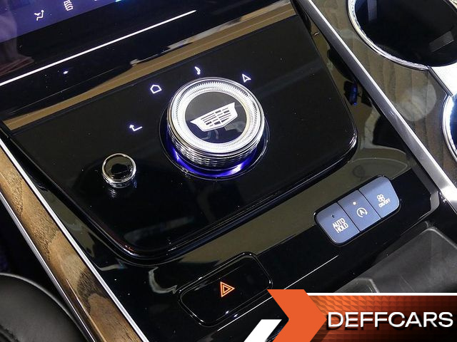 Cadillac ESCALADE 6.2 Sports Platinum купить на сайте DeffCars