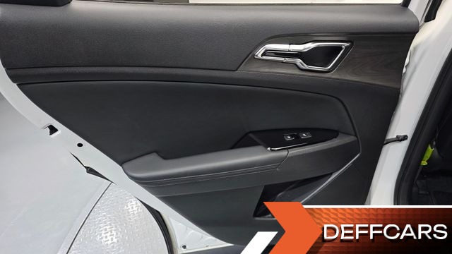 Kia SPORTAGE Gasoline 1.6 Turbo 2WD Signature купить на сайте DeffCars
