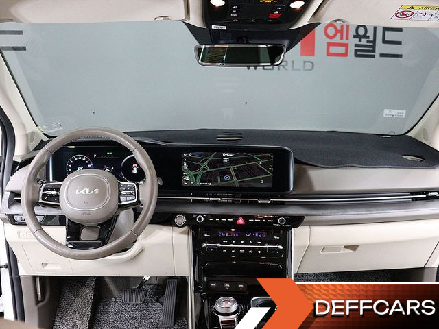 Kia CARNIVAL Gasoline 9-Seater Signature купить на сайте DeffCars