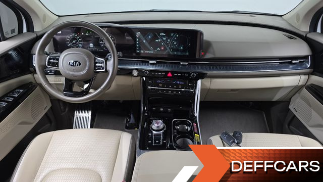 Kia CARNIVAL Gasoline 7-Seater Hi-Limousine Signature купить на сайте DeffCars