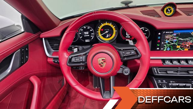Porsche 911 Carrera 4 GTS Cabriolet купить на сайте DeffCars