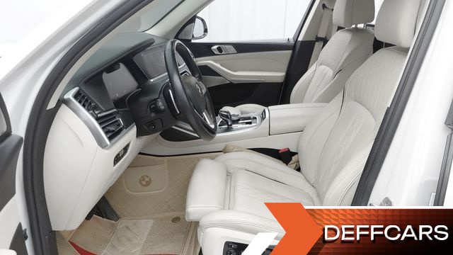 BMW X7 xDrive 40i Design Pure Excellence 6-Seater купить на сайте DeffCars
