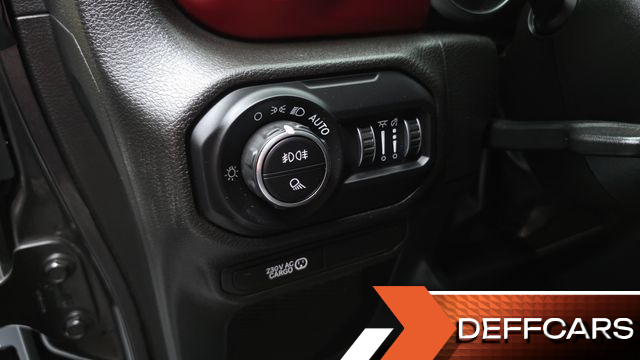 Jeep GLADIATOR 3.6 Rubicon купить на сайте DeffCars